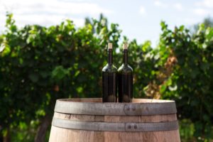 Wine-Tasting-in-Yakima-Valley-Ledgestone-Yakima